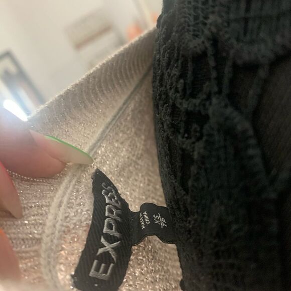 Express Top - Picture 5 of 5